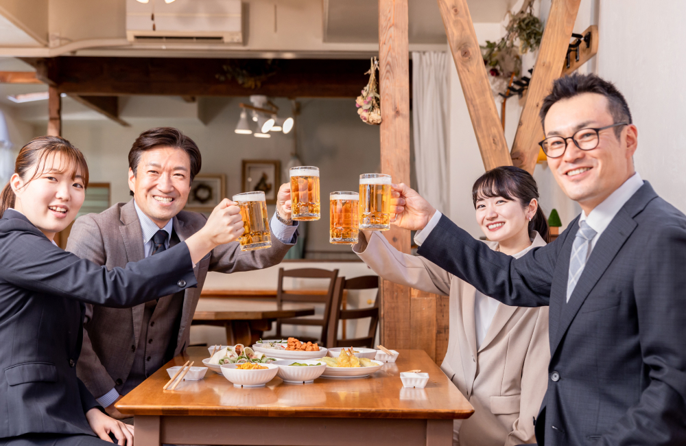 京都市営地下鉄烏丸線 今出川駅から徒歩約2分。同志社大学エリアからも立ち寄りやすく、集合しやすい立地です。授業終わりや仕事帰りに立ち寄りやすく、待ち合わせにも便利な居酒屋です。